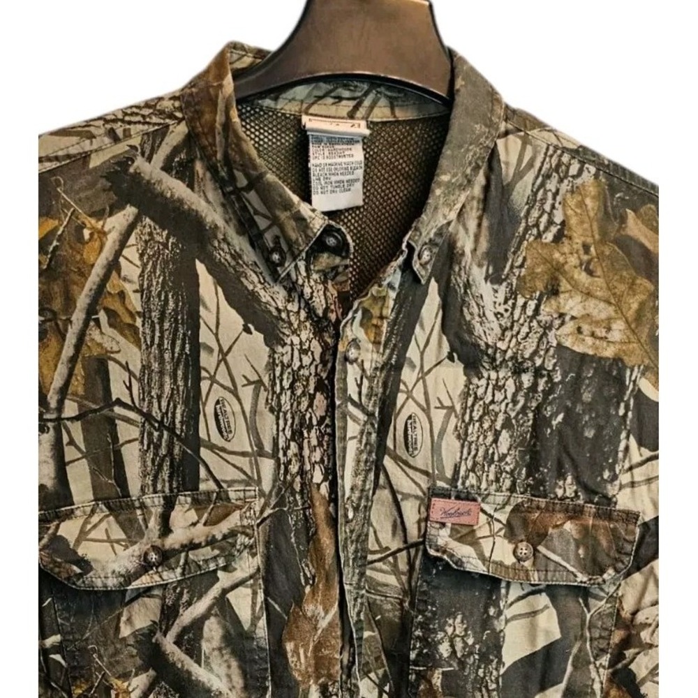 Vintage Woolrich Men's‎ XL Long Realtree Hardwoods Camo Long Sleeve Vented